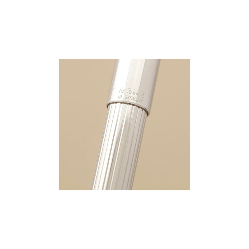 Fountain pen Classic Sterling Silver Medium  -  #FC148570